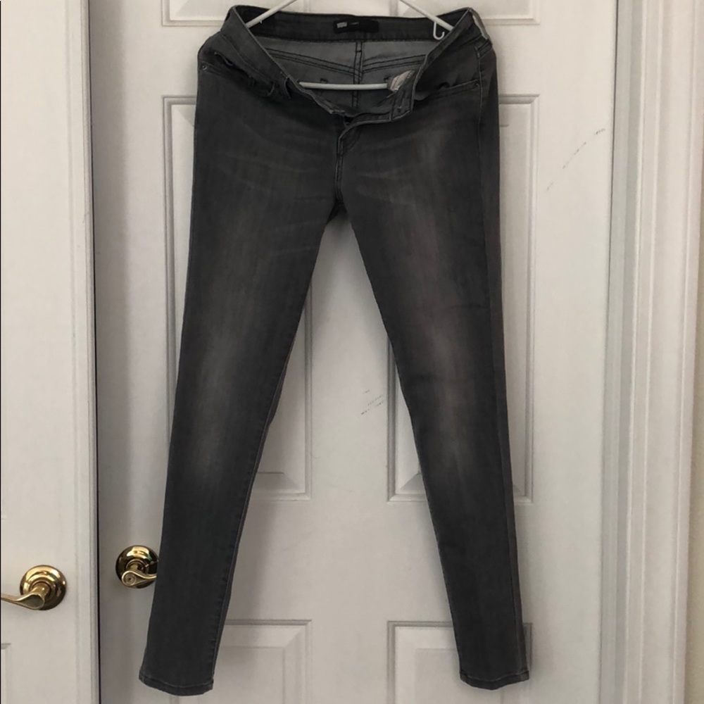 Grey Levi’s